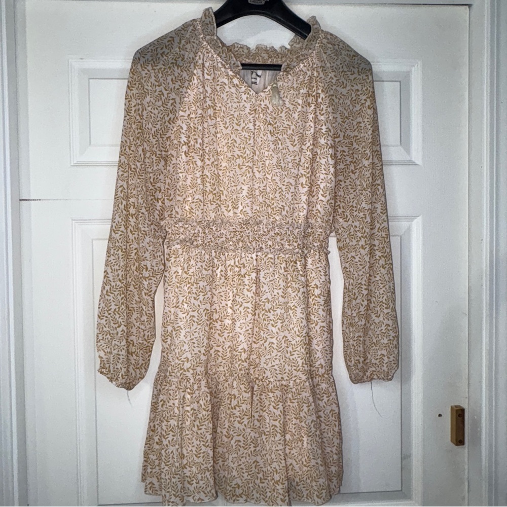 Art Class Cream and Brown Floral Long Sleeve Dress